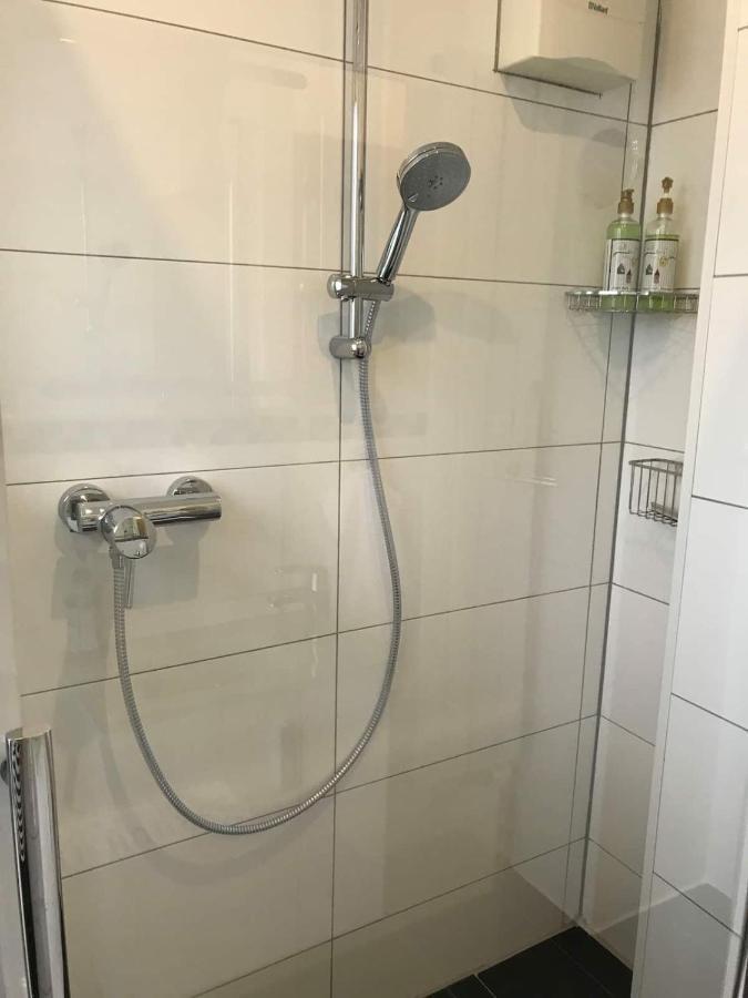 Schoene Grosse Wohnung 2 Schlafzimmer Bis 6 Pax Naehe Stadion Signal Iduna Ντόρτμουντ Εξωτερικό φωτογραφία