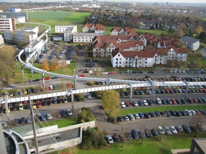 Schoene Grosse Wohnung 2 Schlafzimmer Bis 6 Pax Naehe Stadion Signal Iduna Ντόρτμουντ Εξωτερικό φωτογραφία