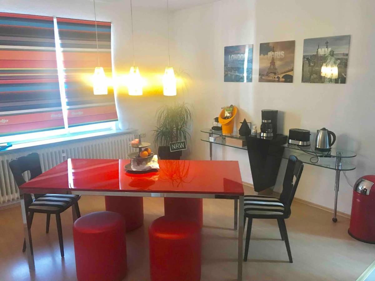 Schoene Grosse Wohnung 2 Schlafzimmer Bis 6 Pax Naehe Stadion Signal Iduna Ντόρτμουντ Εξωτερικό φωτογραφία